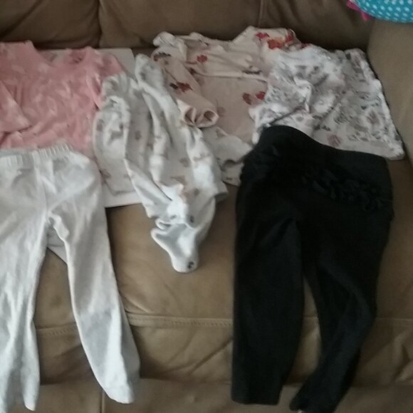 Bundle of 7 Pieces Toddler Girl's 18-24 Months Tops And Bottoms - Picture 3 of 3